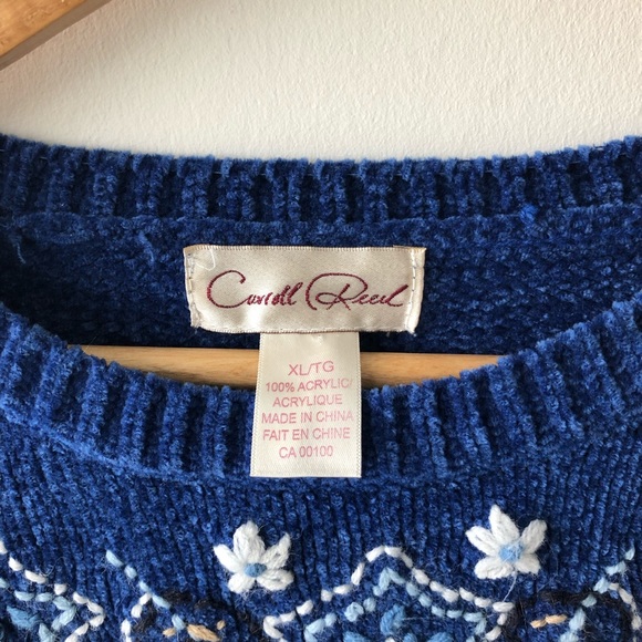 Carol Reed Blue Knit Winter Themed Sweater - Picture 4 of 5